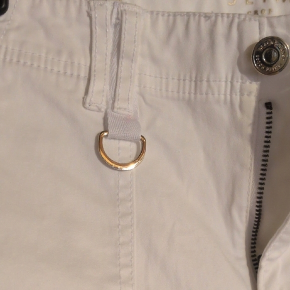 White House Black Market White Ankle Cargo Jeans - Picture 6 of 10